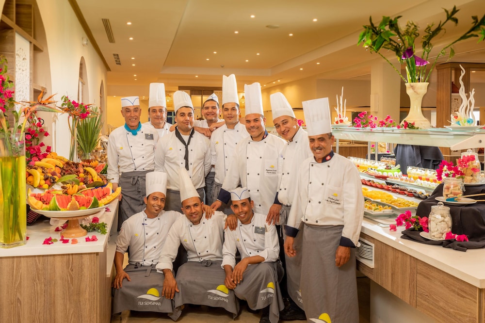 Ulysse Djerba Thalasso & Spa — Restaurant & bars in Mezraya, Medenine