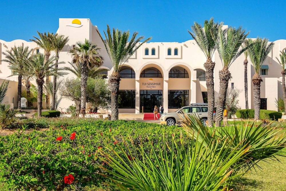 Ulysse Djerba Thalasso & Spa — Hotel building in Mezraya, Medenine