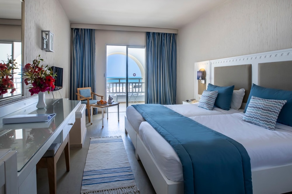 Calimera Yati Beach All Inclusive — Hotel rooms in Aghir, Medenine