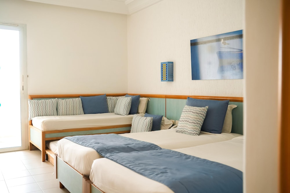 Calimera Yati Beach All Inclusive — Hotel rooms in Aghir, Medenine