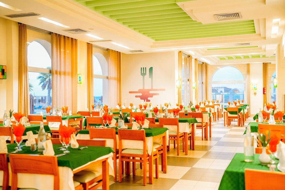 Calimera Yati Beach All Inclusive — Restaurant & bars in Aghir, Medenine