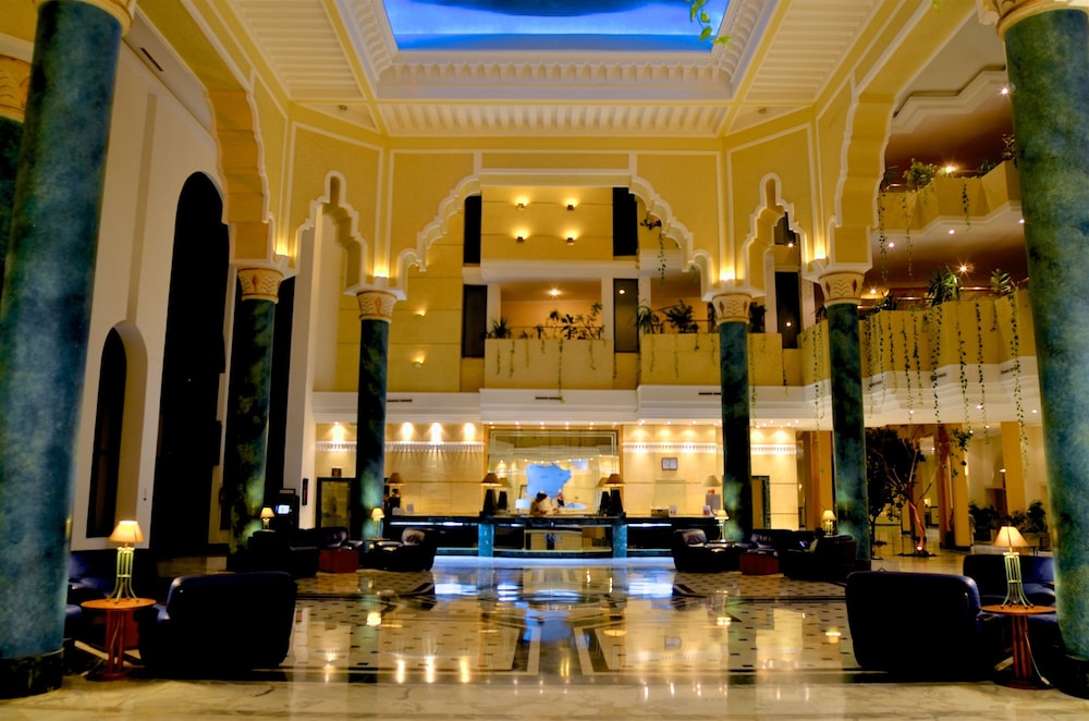 Royal Garden Palace (Families and Couples) — Hotel building in Aghir, Medenine