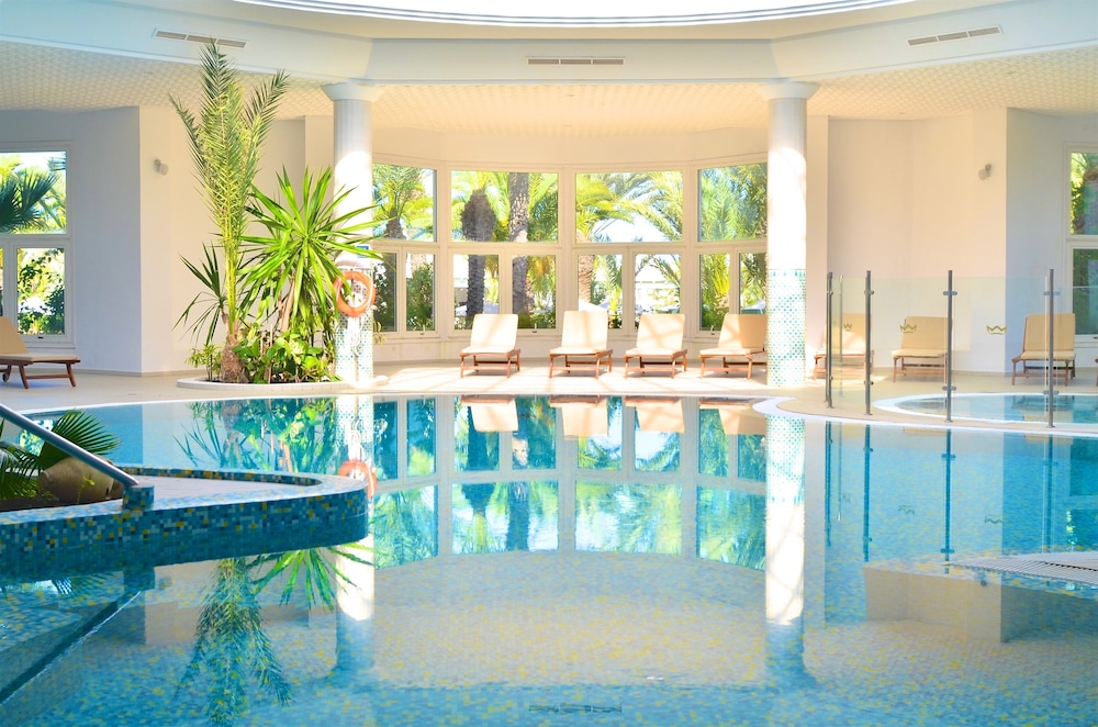 Royal Garden Palace (Families and Couples) — Swimming pool in Aghir, Medenine