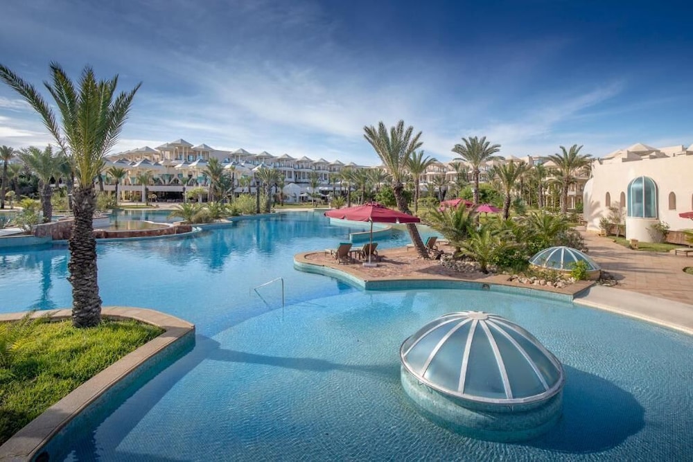 Hasdrubal Prestige Thalassa & Spa Djerba — Swimming pool in Mezraya, Medenine