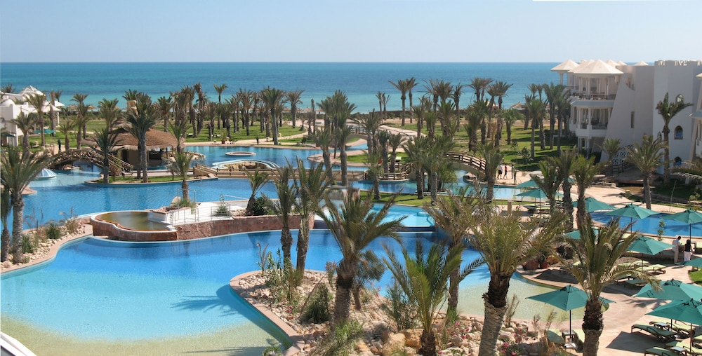 Hasdrubal Prestige Thalassa & Spa Djerba — Beach in Mezraya, Medenine