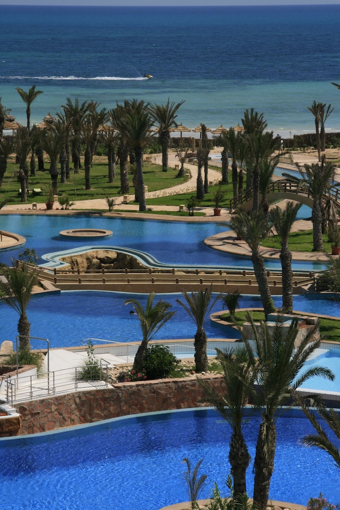 Hasdrubal Prestige Thalassa & Spa Djerba — Beach in Mezraya, Medenine