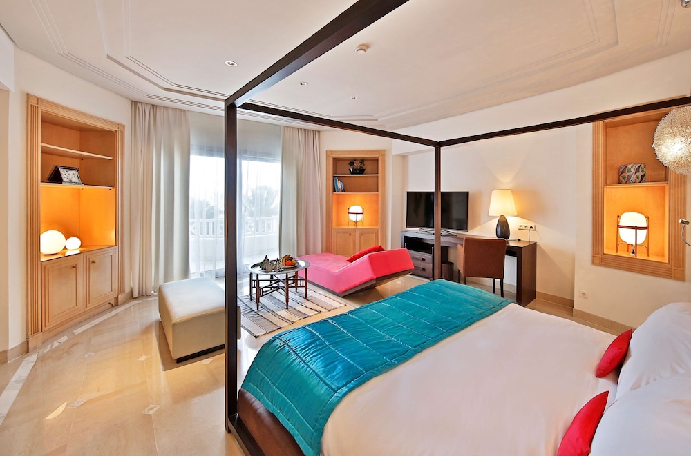Radisson Blu Athénée Palace Resort & Thalasso, Djerba — Hotel rooms in Mezraya, Medenine