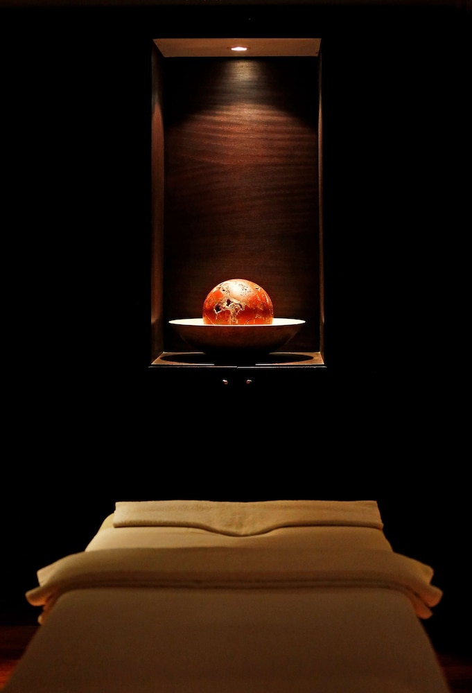 Radisson Blu Athénée Palace Resort & Thalasso, Djerba — Hotel rooms in Mezraya, Medenine