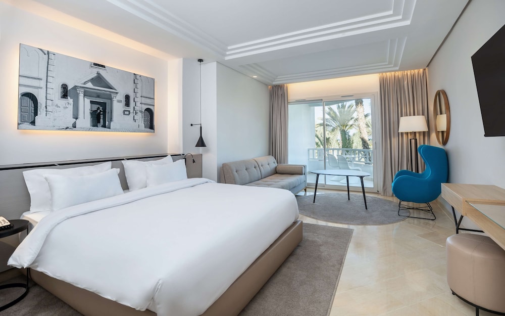 Radisson Blu Athénée Palace Resort & Thalasso, Djerba — Hotel rooms in Mezraya, Medenine