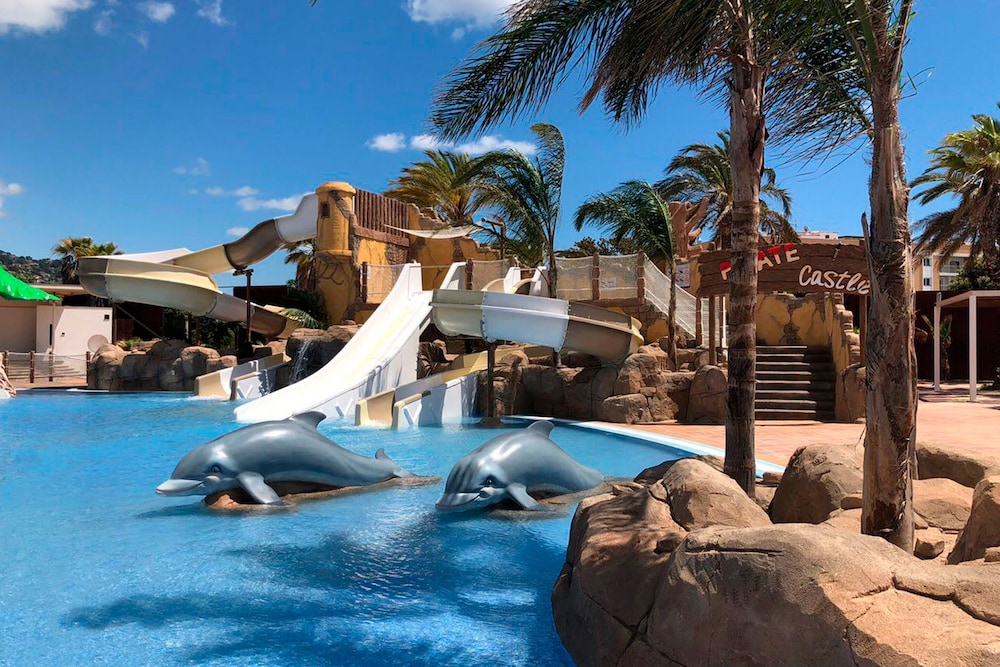 Costa Encantada Suites & Resort — Attractions for children in Lloret de Mar, Catalonia