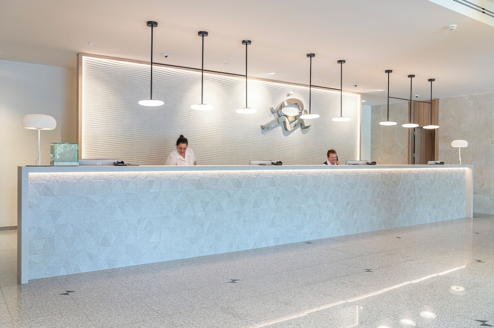Costa Encantada Suites & Resort — Hotel building in Lloret de Mar, Catalonia