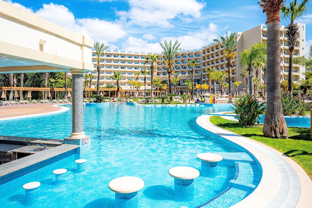3HB Guarana — Swimming pool in Albufeira, Faro
