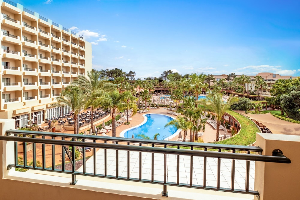 3HB Guarana — Swimming pool in Albufeira, Faro