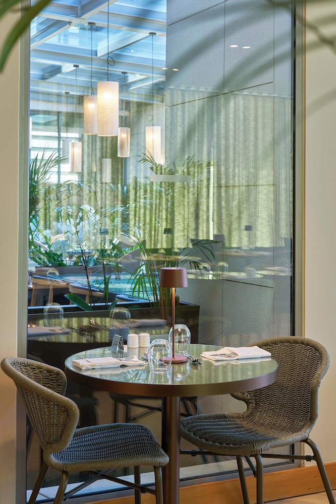 Golden Residence Hotel — Restaurant & bars in Funchal, Madeira