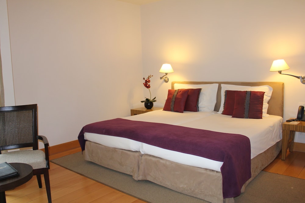 Golden Residence Hotel — Hotel rooms in Funchal, Madeira
