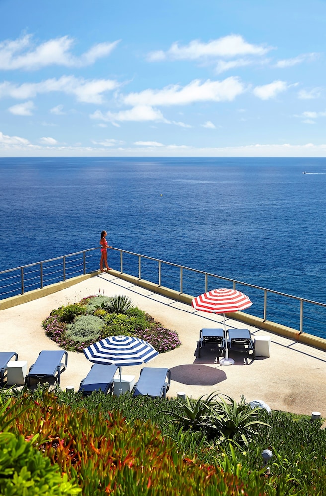 Golden Residence Hotel — Hotel rooms in Funchal, Madeira