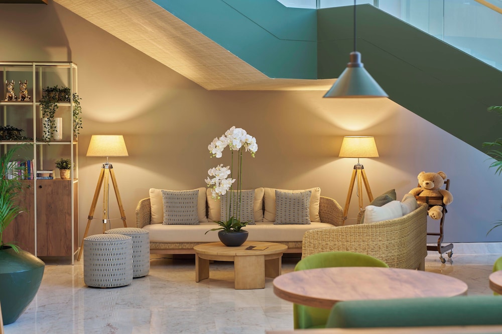Golden Residence Hotel — Hotel rooms in Funchal, Madeira