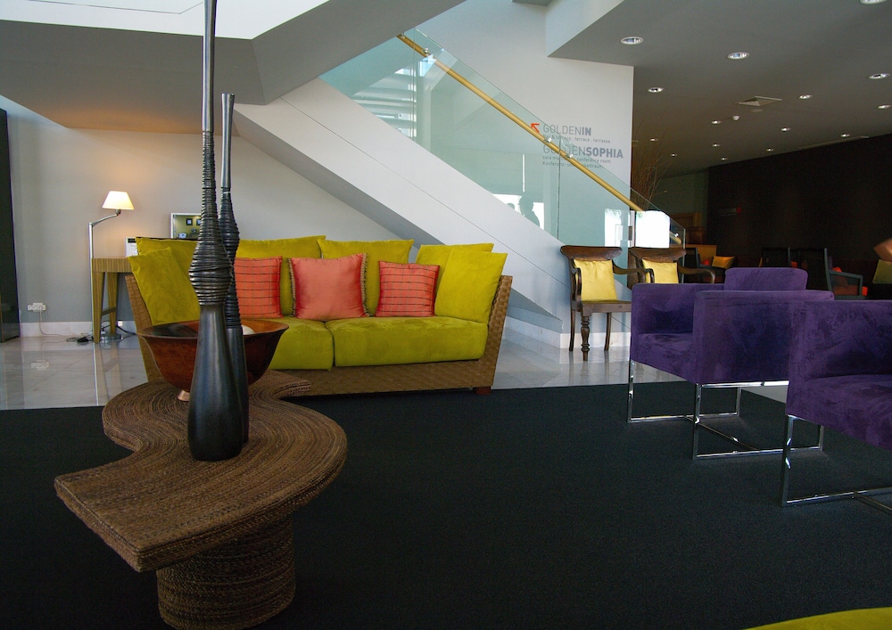 Golden Residence Hotel — Hotel rooms in Funchal, Madeira