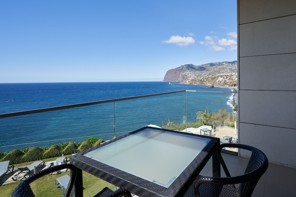 Golden Residence Hotel — Hotel rooms in Funchal, Madeira