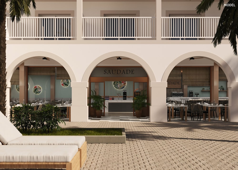 Hotel Riu Madeira - All Inclusive — Restaurant & bars in Santa Cruz, Madeira
