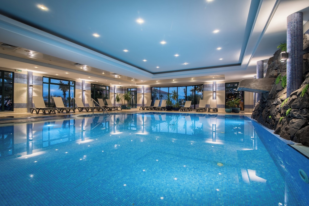 Sentido Galosol — Swimming pool in Santa Cruz, Madeira