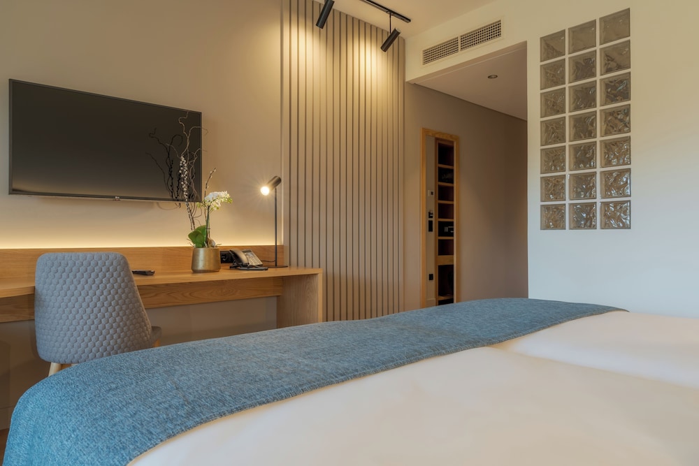 Sentido Galosol — Hotel rooms in Santa Cruz, Madeira