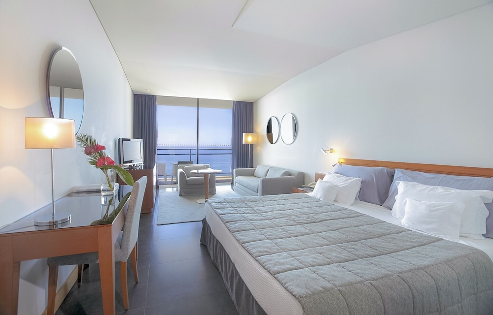 Vidamar Resort Madeira — Hotel rooms in Funchal, Madeira