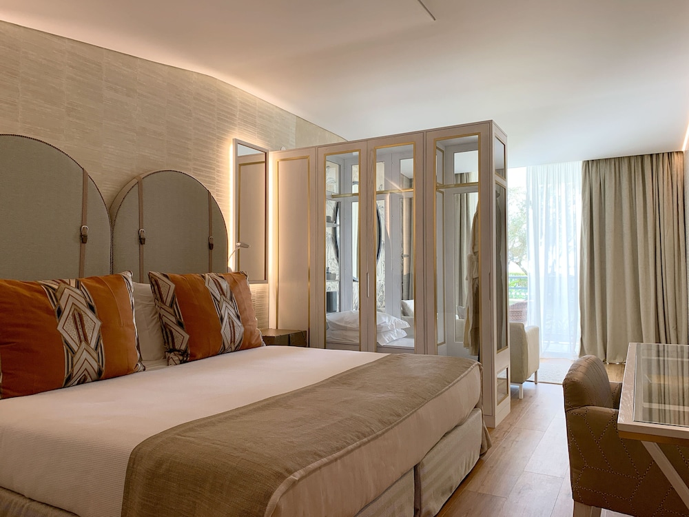 Vidamar Resort Madeira — Hotel rooms in Funchal, Madeira