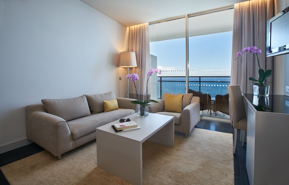 Vidamar Resort Madeira — Hotel rooms in Funchal, Madeira