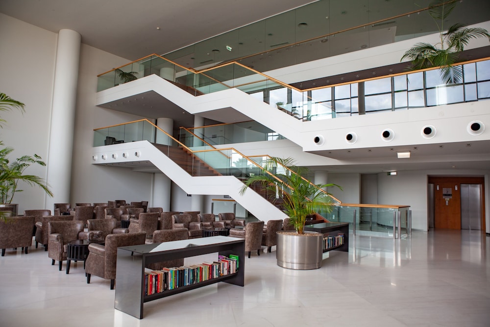 Vidamar Resort Madeira — Hotel building in Funchal, Madeira