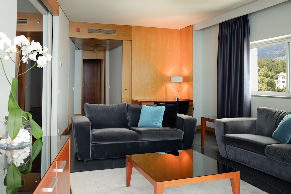 Vidamar Resort Madeira — Hotel rooms in Funchal, Madeira