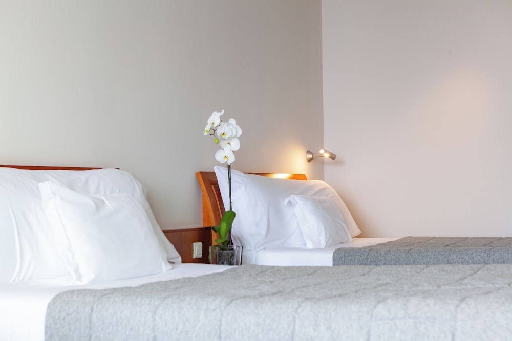 Vidamar Resort Madeira — Hotel rooms in Funchal, Madeira