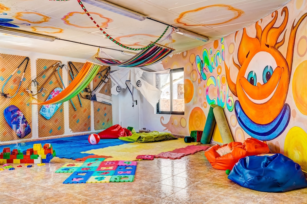 SBH Club Paraíso Playa - All Inclusive — Attractions for children in Esquinzo, Canary Islands