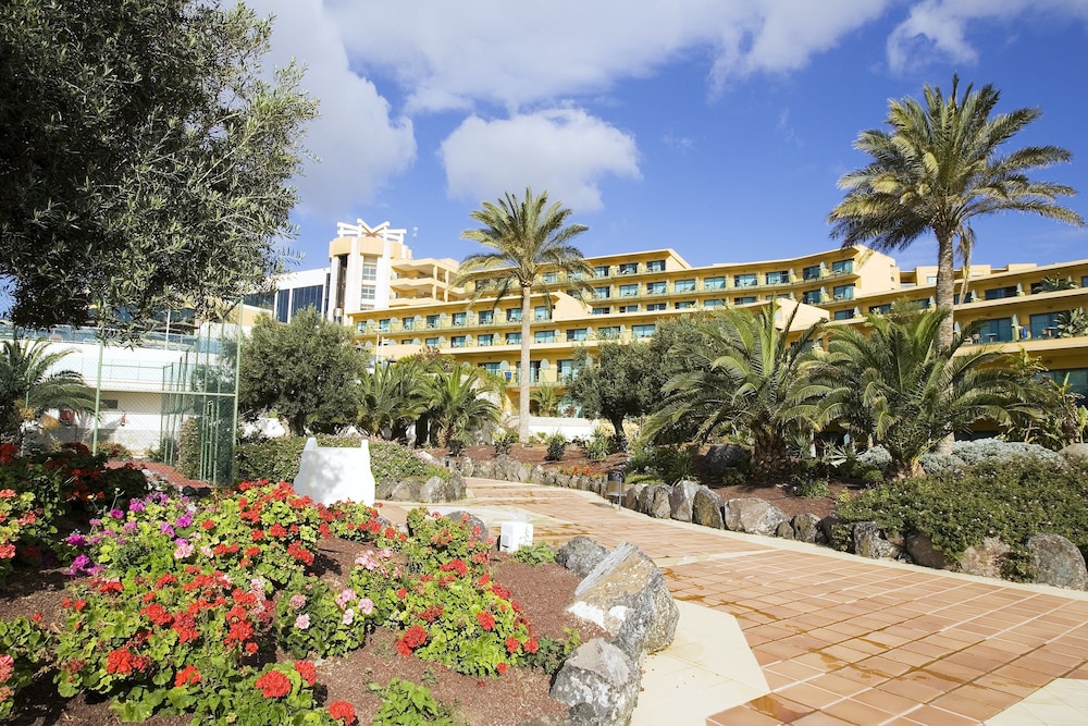 SBH Club Paraíso Playa - All Inclusive — Hotel building in Esquinzo, Canary Islands