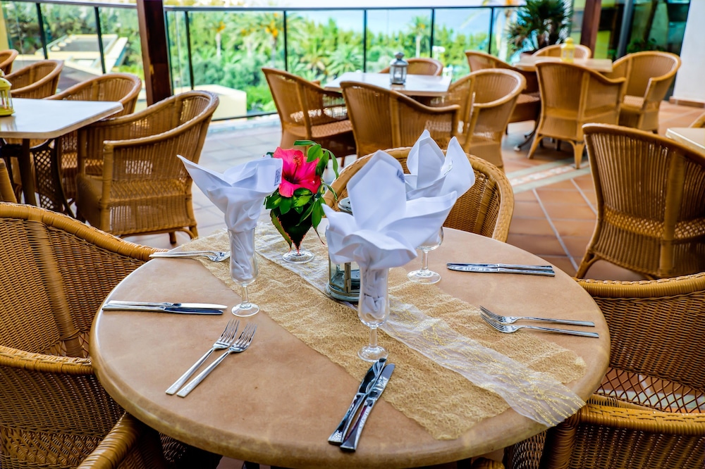 SBH Club Paraíso Playa - All Inclusive — Restaurant & bars in Esquinzo, Canary Islands