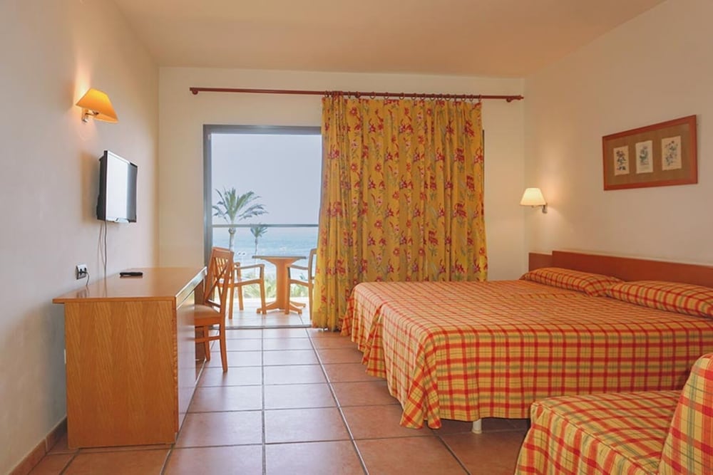 SBH Club Paraíso Playa - All Inclusive — Hotel rooms in Esquinzo, Canary Islands