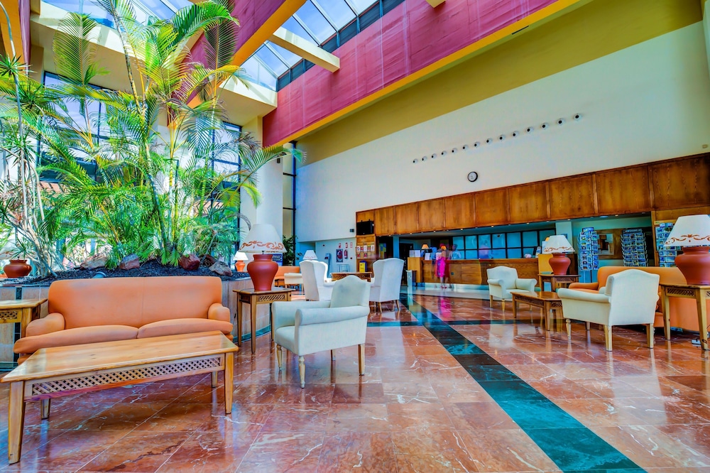 SBH Club Paraíso Playa - All Inclusive — Hotel building in Esquinzo, Canary Islands