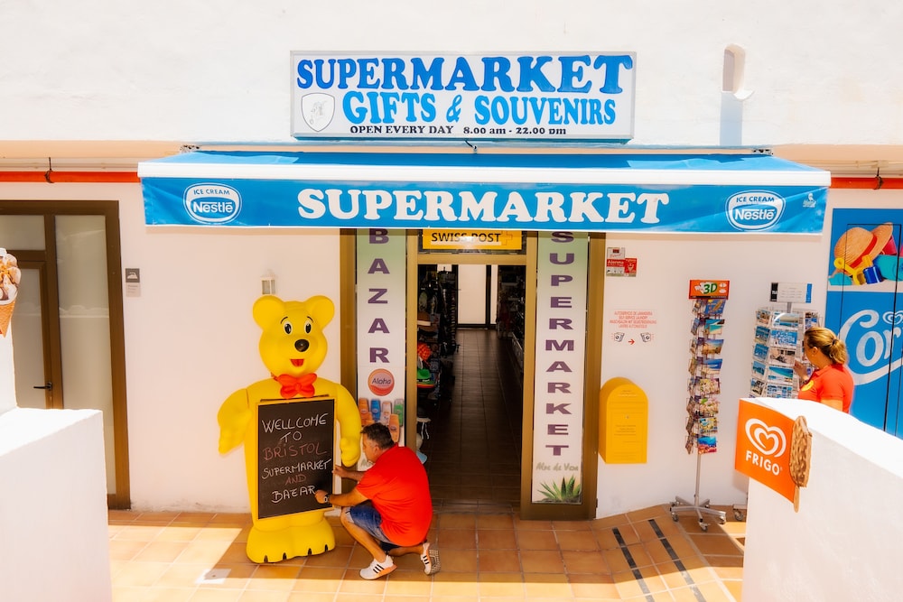 Apartamentos Hesperia Bristol Playa — Attractions in the area in Corralejo, Canary Islands