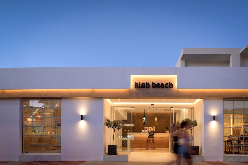 High Beach Hotel — Hotel building in Malia