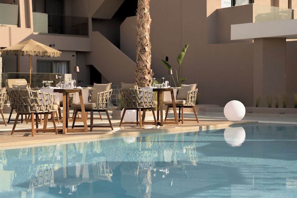 High Beach Hotel — Swimming pool in Malia