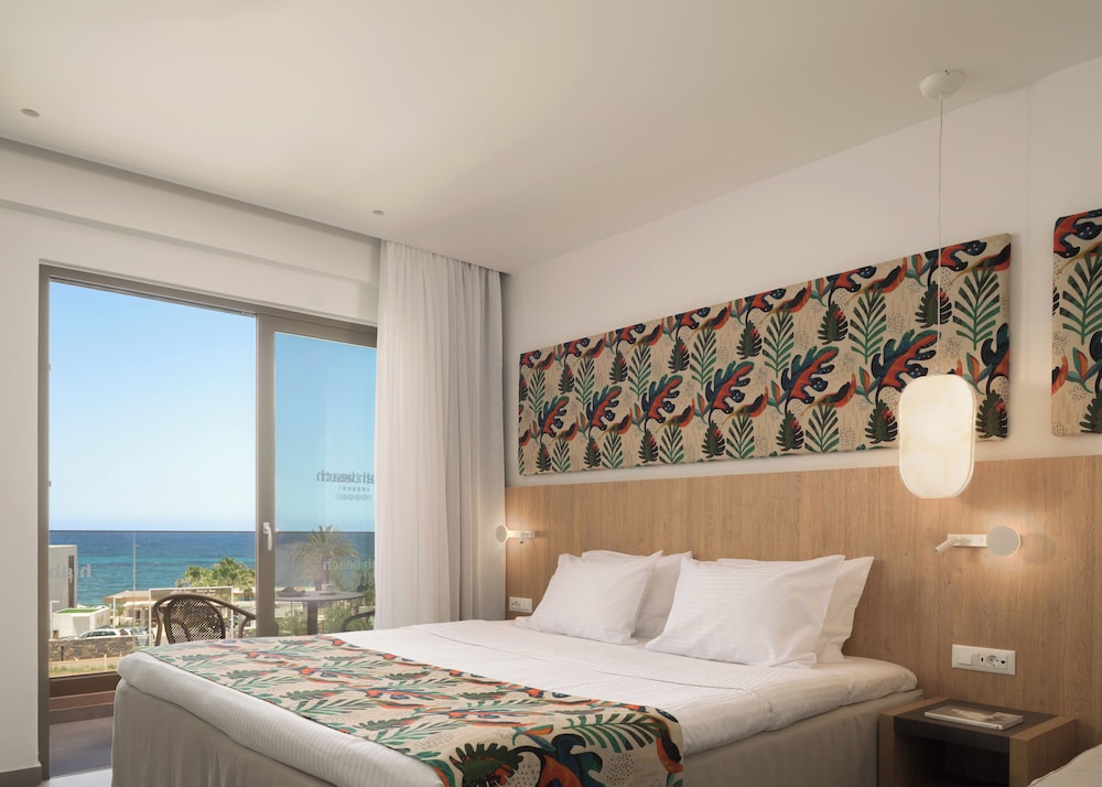 High Beach Hotel — Hotel rooms in Malia
