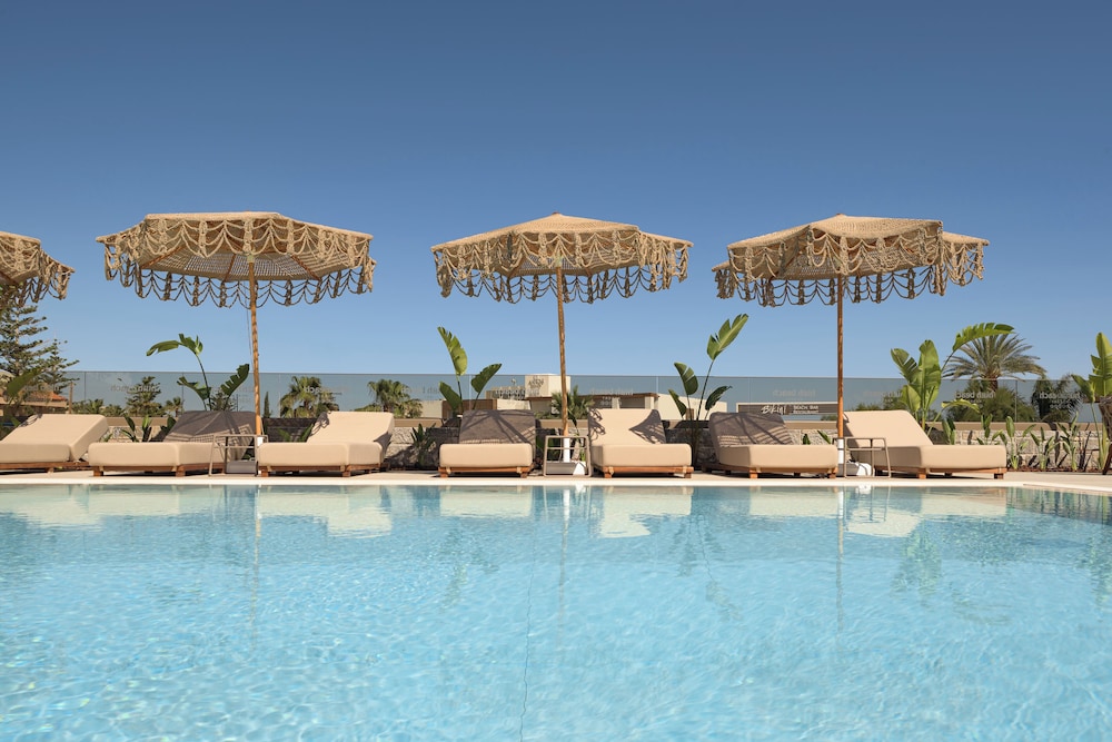 High Beach Hotel - zdjęcie 2