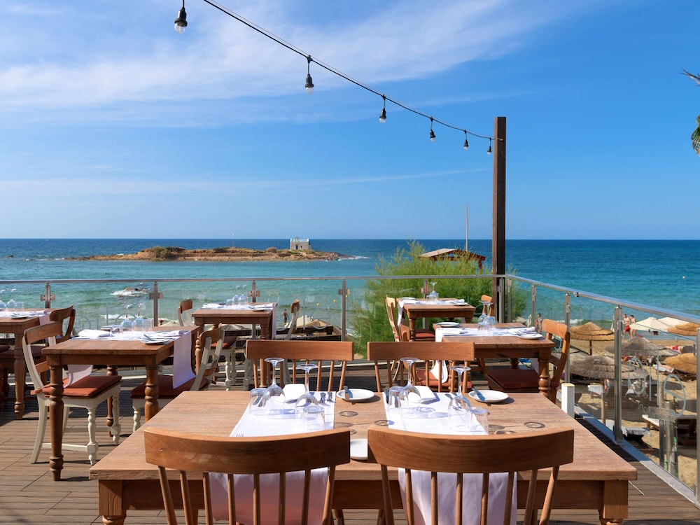 High Beach Hotel — Restaurant & bars in Malia