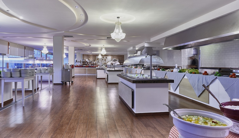 Vasia Resort and SPA, Sissi, Crete — Restaurant & bars in Sissi