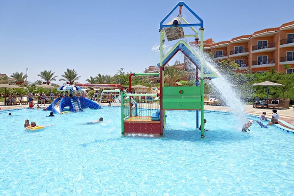 Three Corners Sunny Beach Resort — Swimming pool in Hurghada, Red Sea
