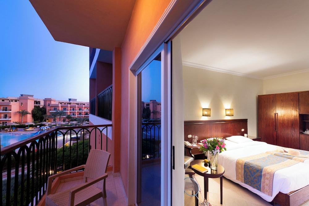 Three Corners Sunny Beach Resort — Hotel rooms in Hurghada, Red Sea