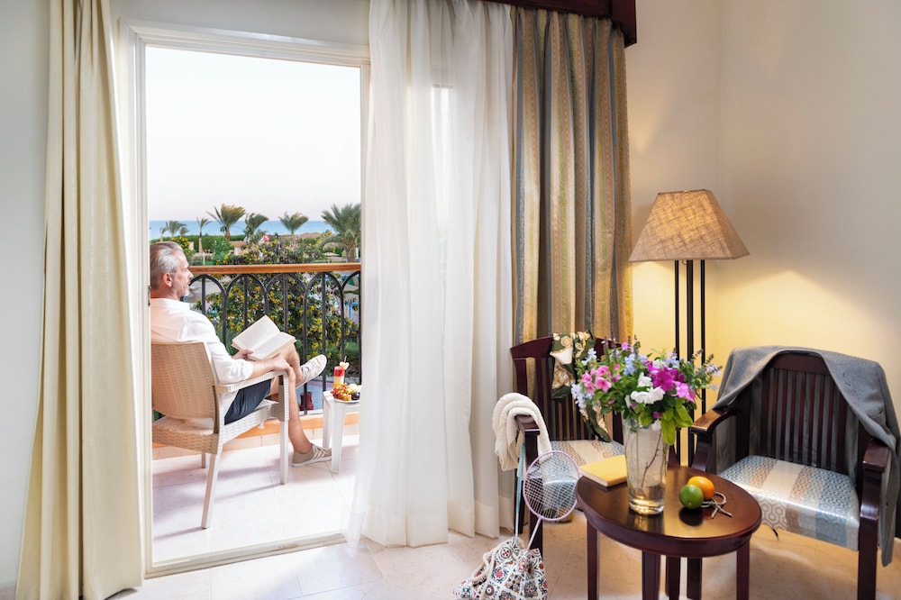 Three Corners Sunny Beach Resort — Hotel rooms in Hurghada, Red Sea