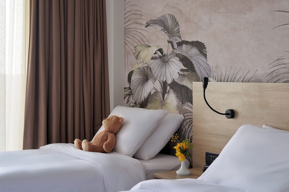 Three Corners Sunny Beach Resort — Hotel rooms in Hurghada, Red Sea