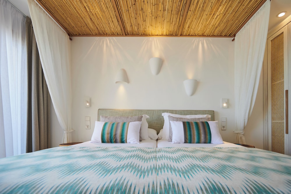 El Somni Ibiza Dream Hotel by Grupotel — Hotel rooms in Cala San Vicente, Balearic Islands