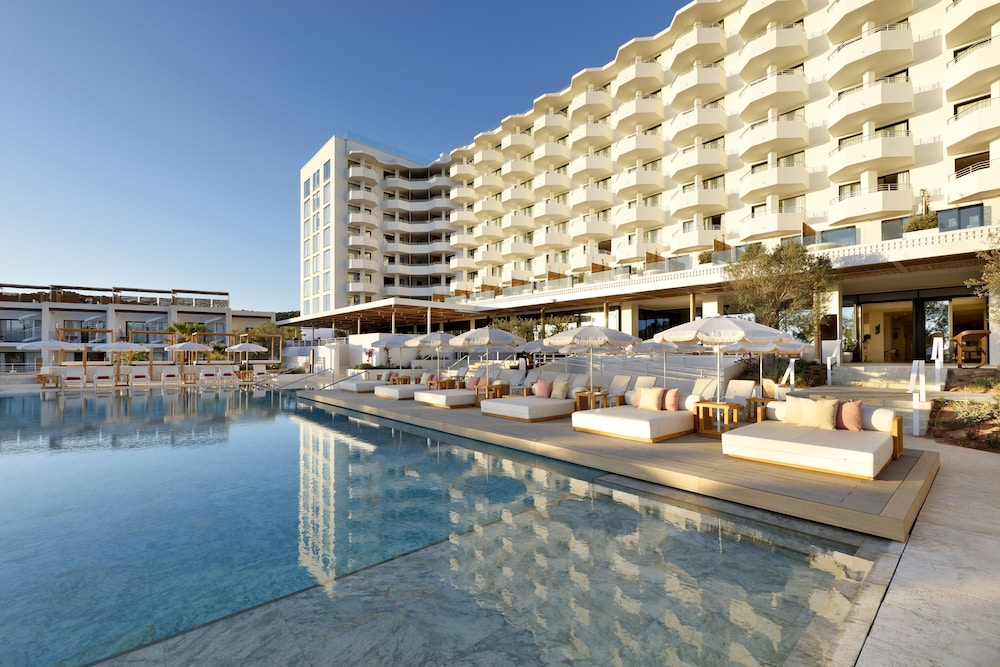TRS Ibiza Hotel - Adults Only +16 — Main photo in Cala Gracio, Balearic Islands